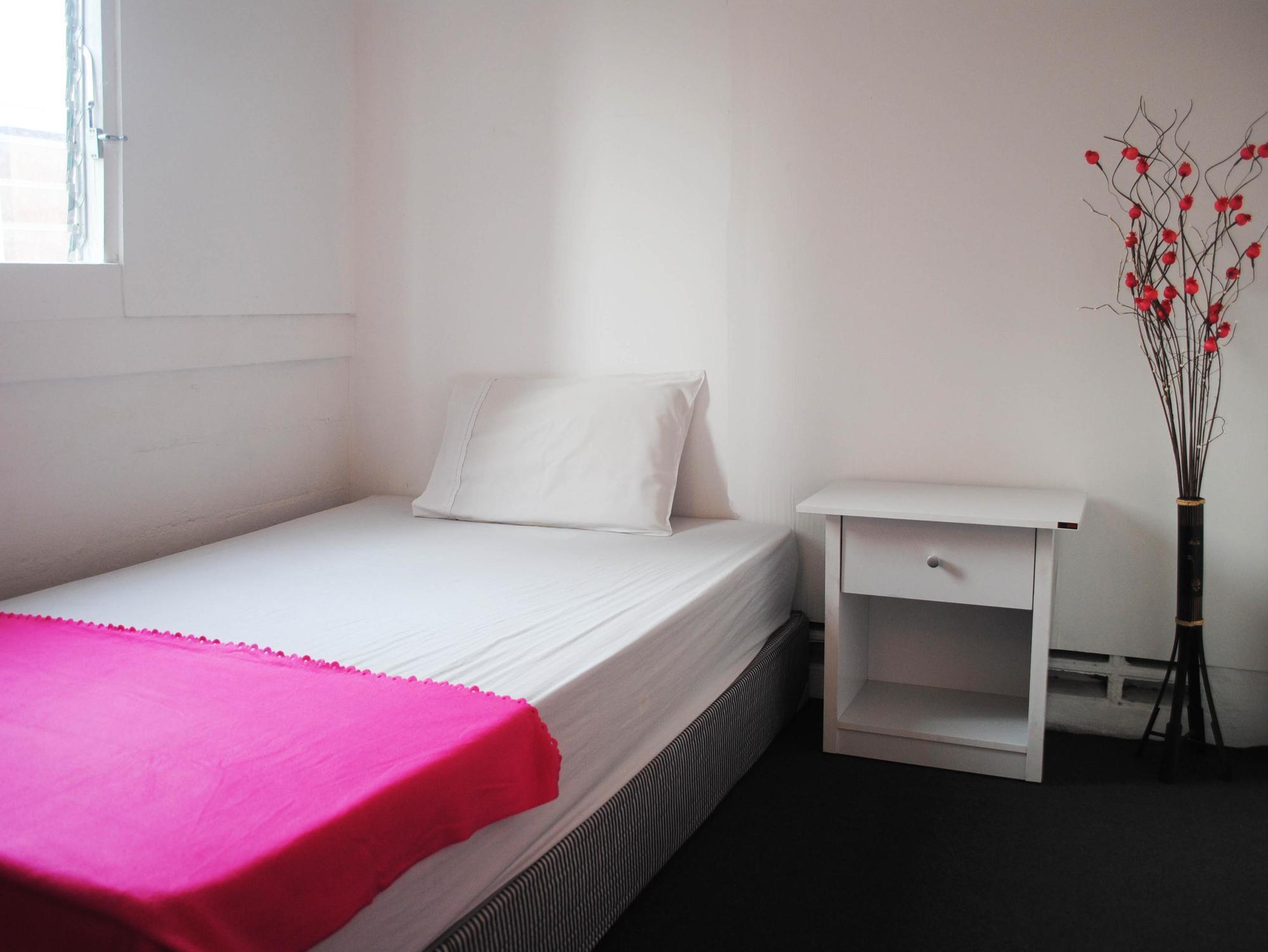 Pink Guest House Banguecoque Exterior foto